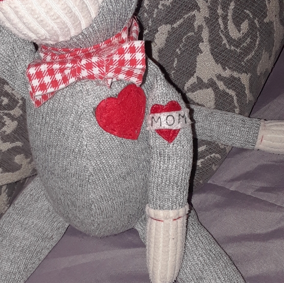 Kathleens' traditional gray sock monkey - Picture 6 of 11